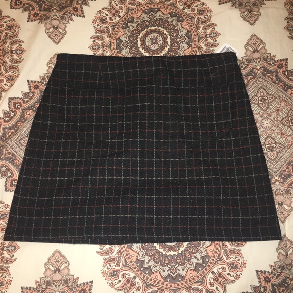 Mini Skirt - Picture 2 of 3